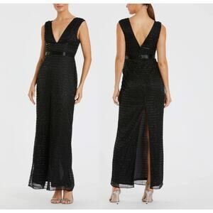 Mac Duggal Black Beaded Cap Sleeve V Neck Column Gown Size 16 NWT